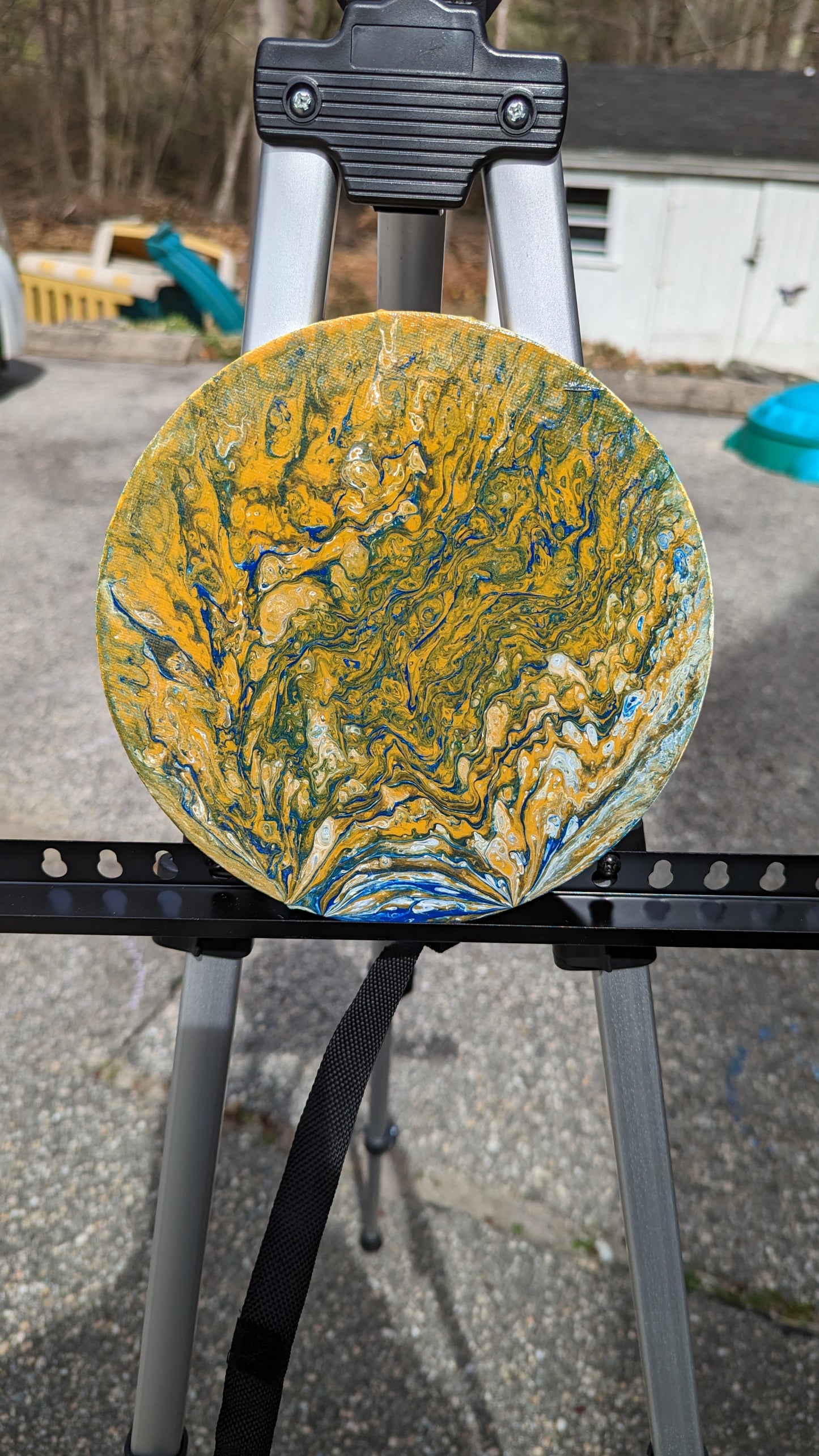 8 inch circle painting