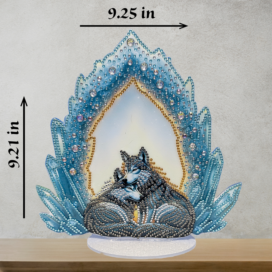Wolf Table Décor