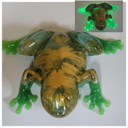 3D Resin Dart Frogs