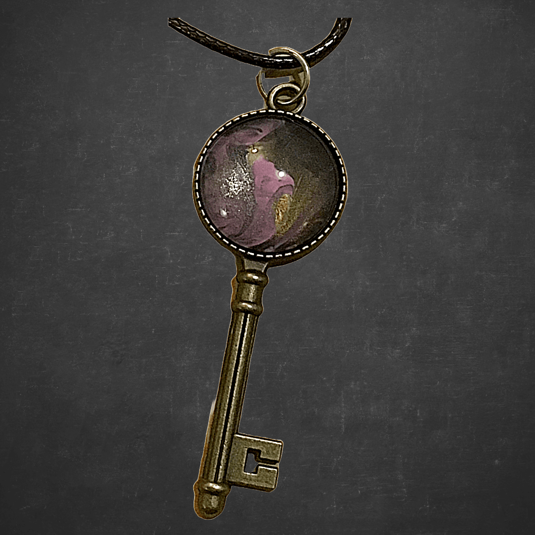 Key pendant necklace