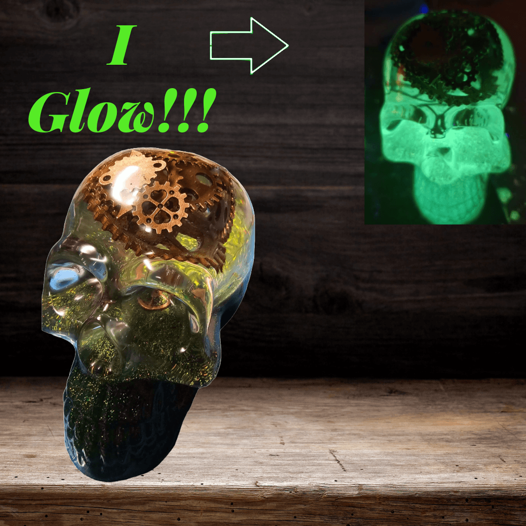 Resin skull glow in the dark