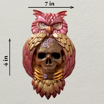 The Nocturnal Guardian – Resin Owl & Skull Glow-in-the-Dark Wall Hanging